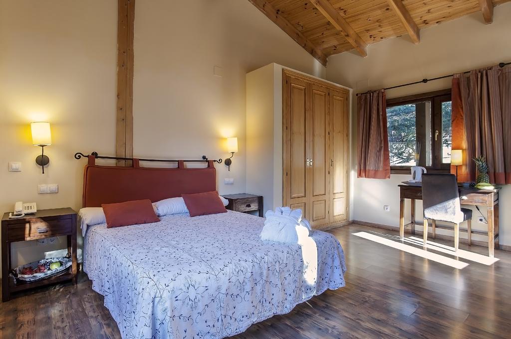 Hotel La Sierra By Selecta Mataelpino Eksteriør billede